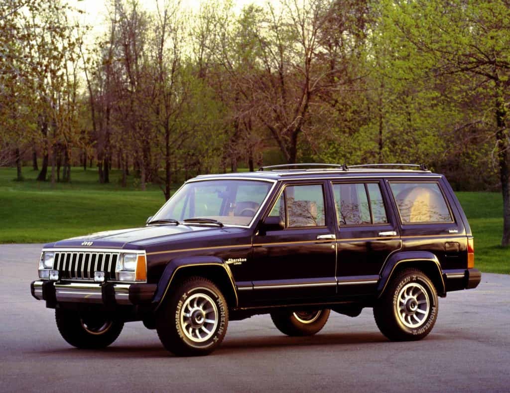 file6 Doug DeMuro: Car Reviewer Talks Jeep Cherokee XJ