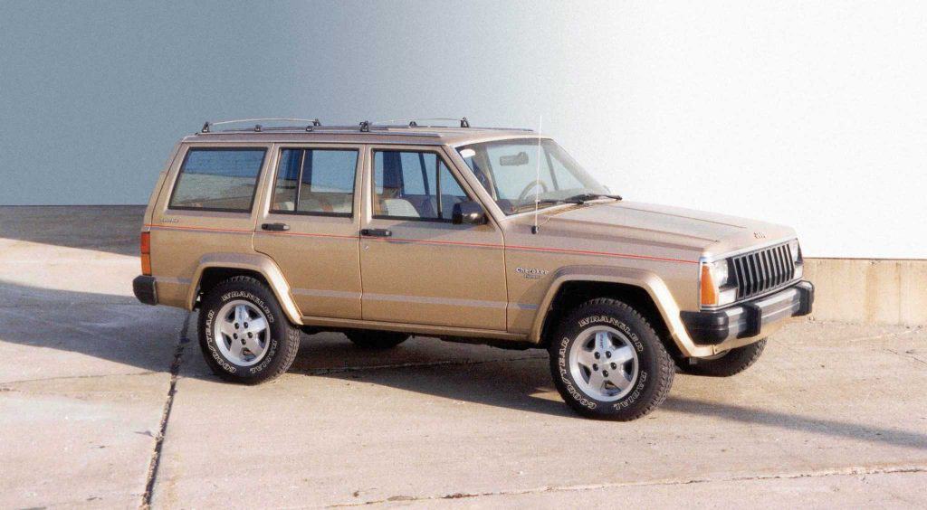 file7 Doug DeMuro: Car Reviewer Talks Jeep Cherokee XJ