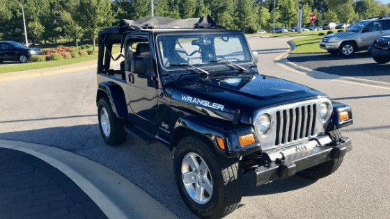 2005 Jeep Wrangler LJ with wheel spacers to fit JK rims on a LJ Wrangler