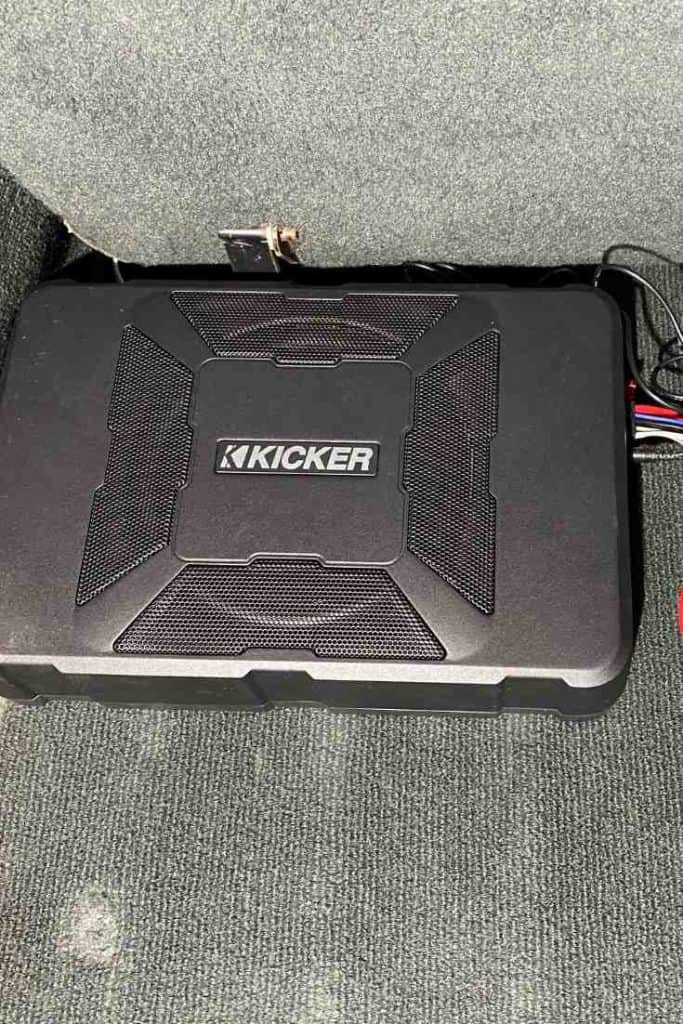 Kicker Hideaway 8" Power Subwoofer