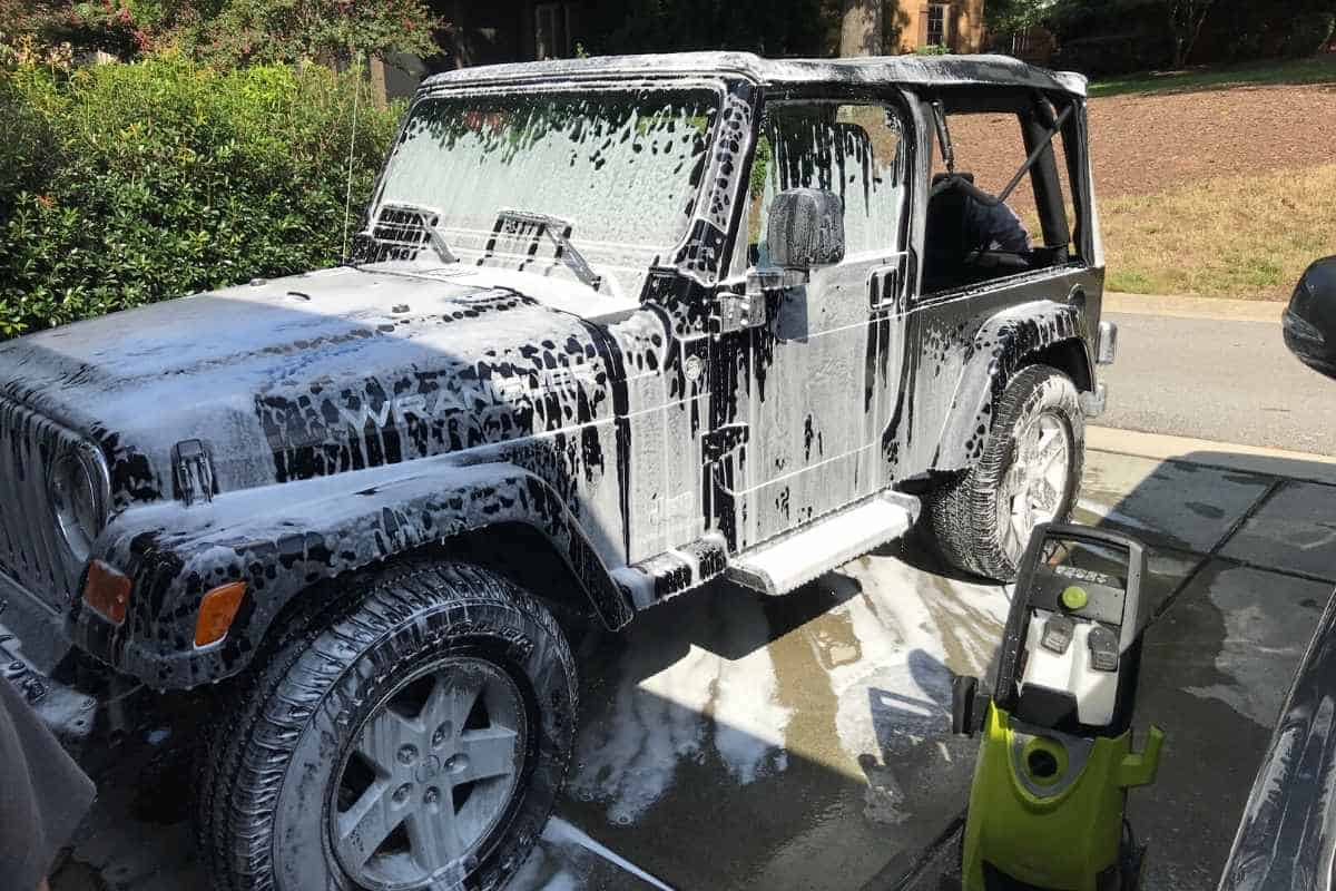 Best Jeep Wrangler Car Wash and Detailing Products