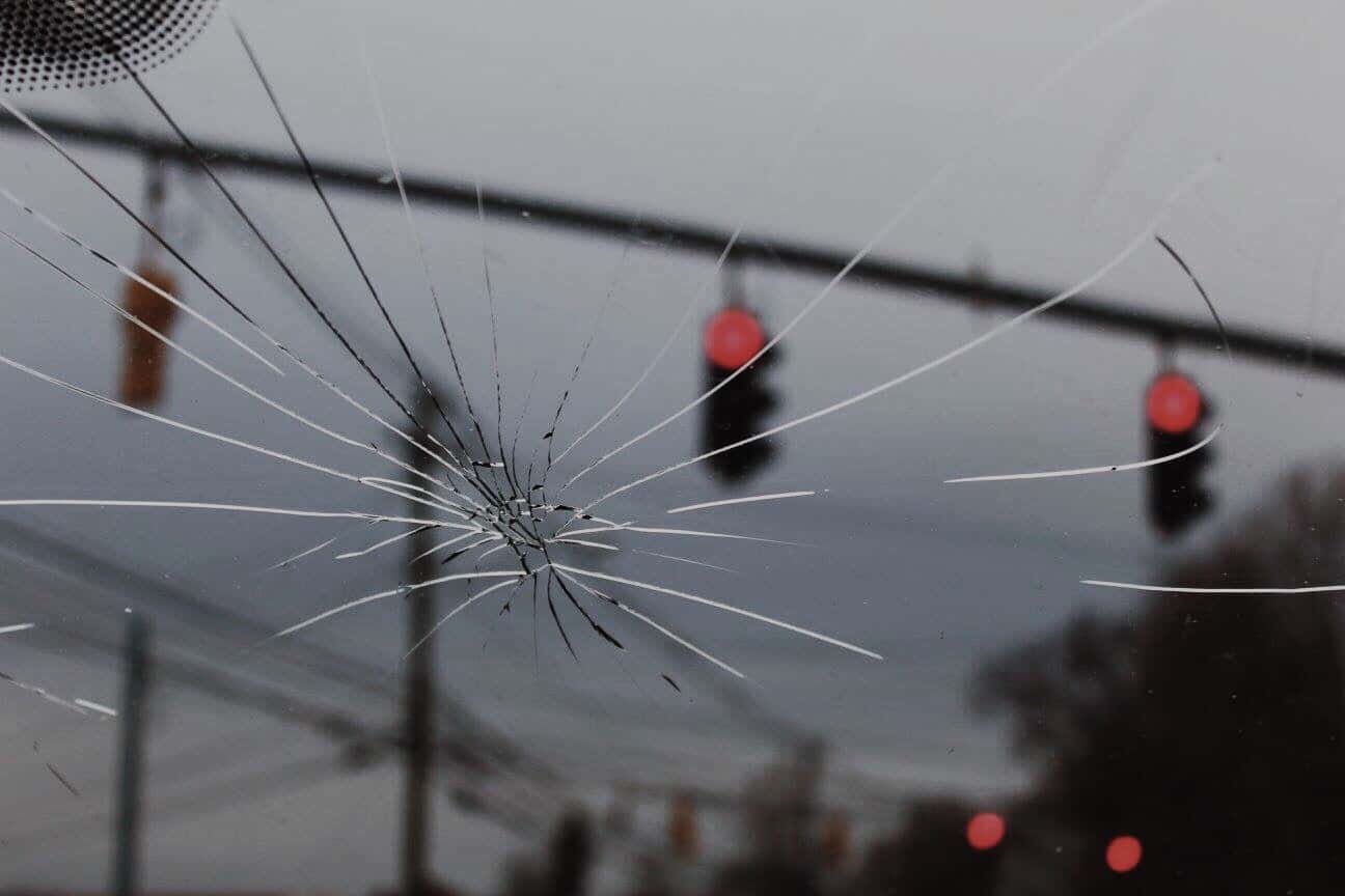 Can You Take Your Drivers Test With A Cracked Windshield Four Wheel 