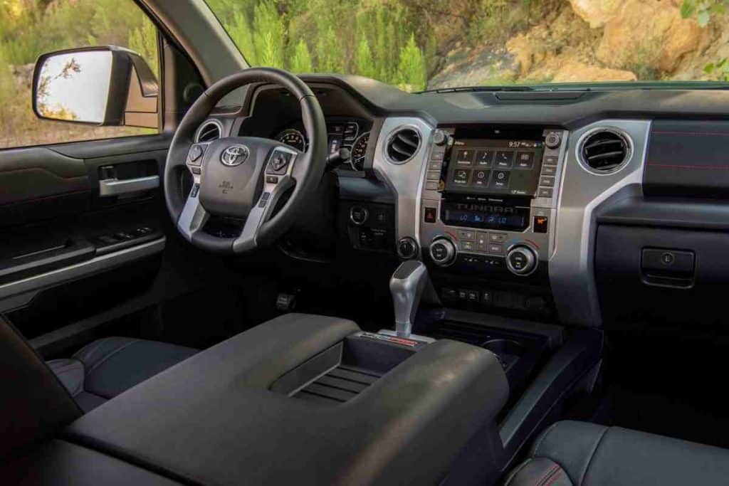 Does the Toyota Tundra Have a Locking Differential? #Toyota #Truck #Tundra