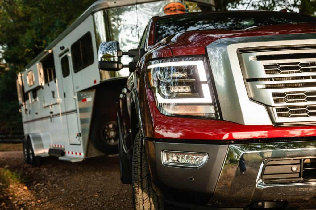 Can a Nissan Titan XD Tow a 5th Wheel?