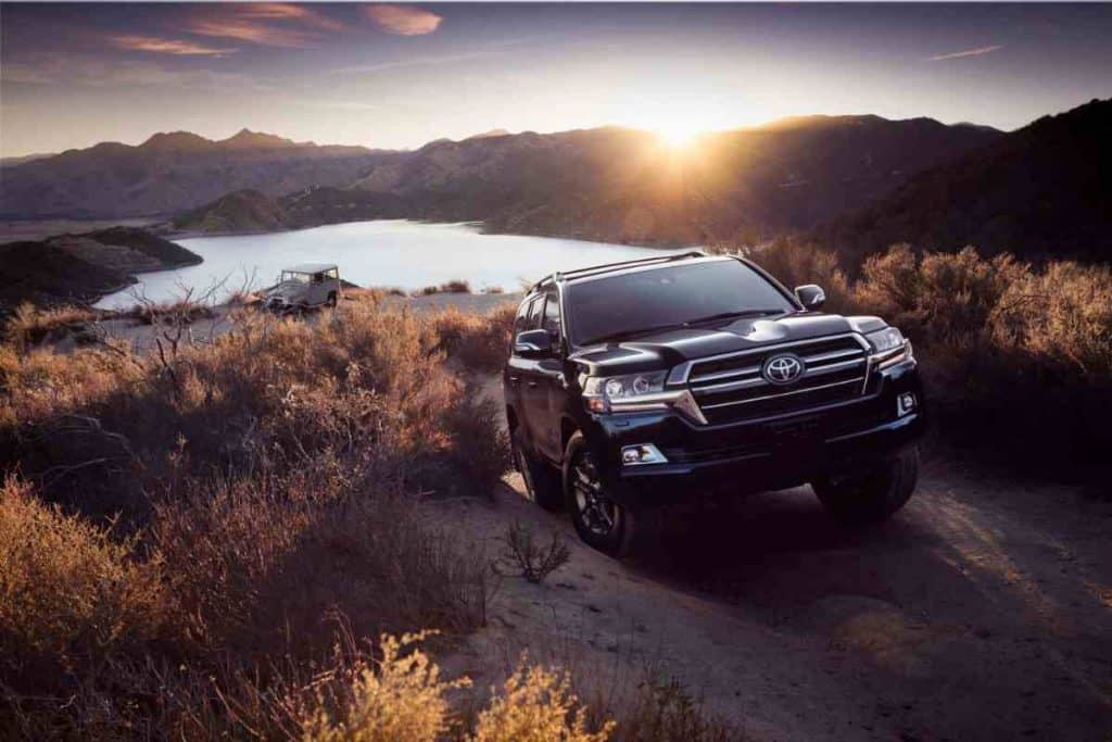 What Does the 200 Series LandCruiser Weigh How Heavy Is a 200 Series LandCruiser 2020’s 14 Best SUVs Known For Its Towing Capabilities