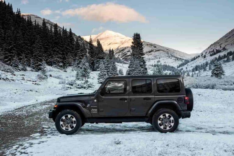Can You Fit Skis or Snowboards In a Jeep Wrangler?