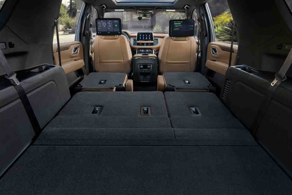 can plywood fit in a suburban? 2