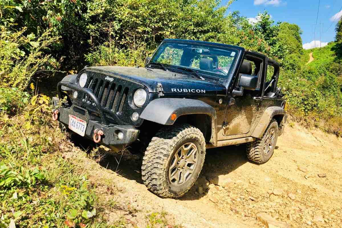 Teraflex FullFlex vs Old Man Emu: Jeep Wrangler JK Lift Kit Review