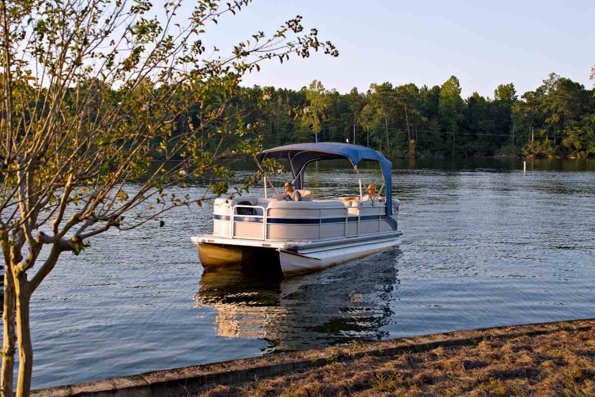 What Can Tow a Pontoon Boat?