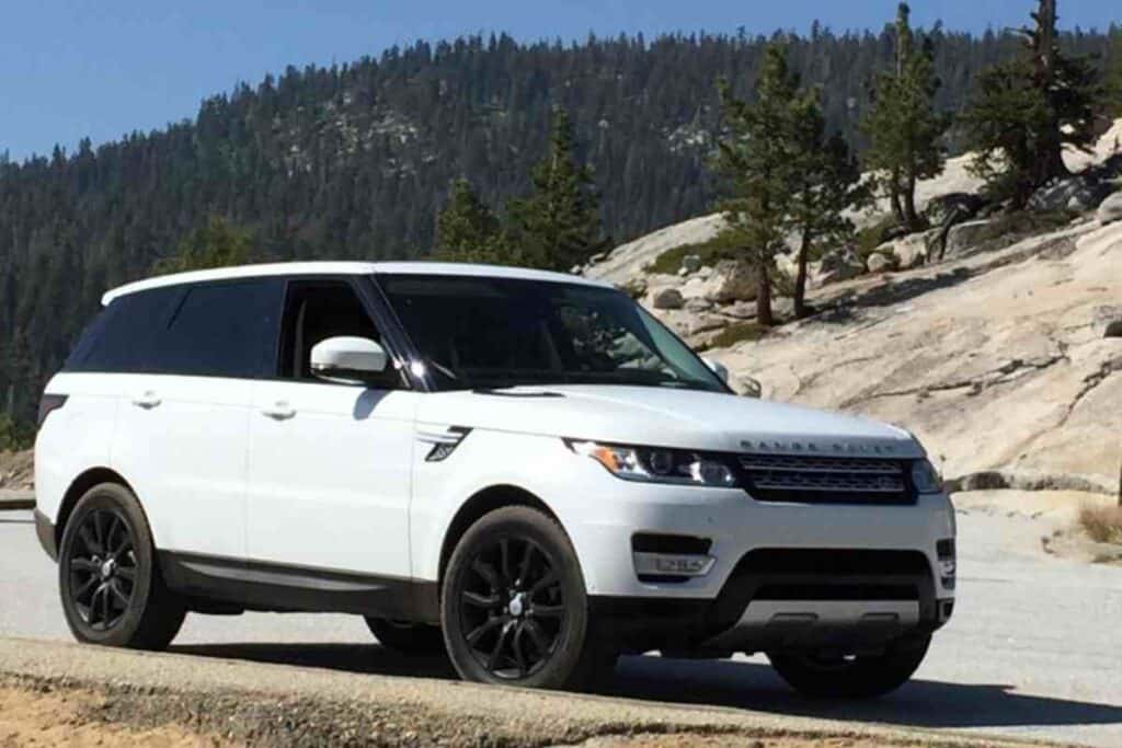 Can a Range Rover Tow a Boat? - Four Wheel Trends