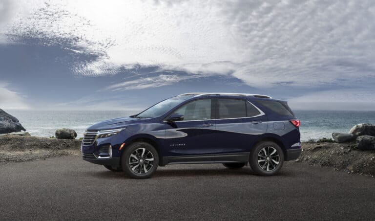 What’s the Difference Between a Chevy Equinox and a GMC Terrain? [Solved!]