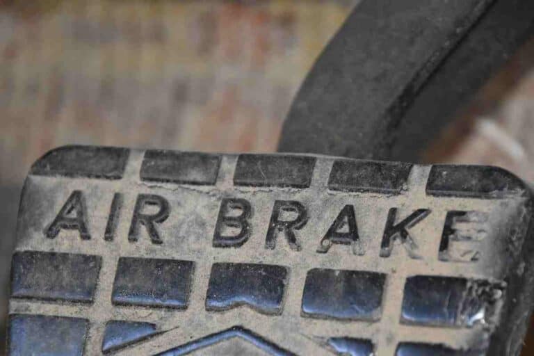 Why Do Trucks Use Air Brakes?