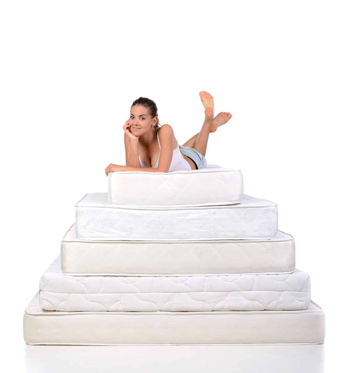 What Size Mattress Fits In The Back Of A Truck? - Four Wheel Trends