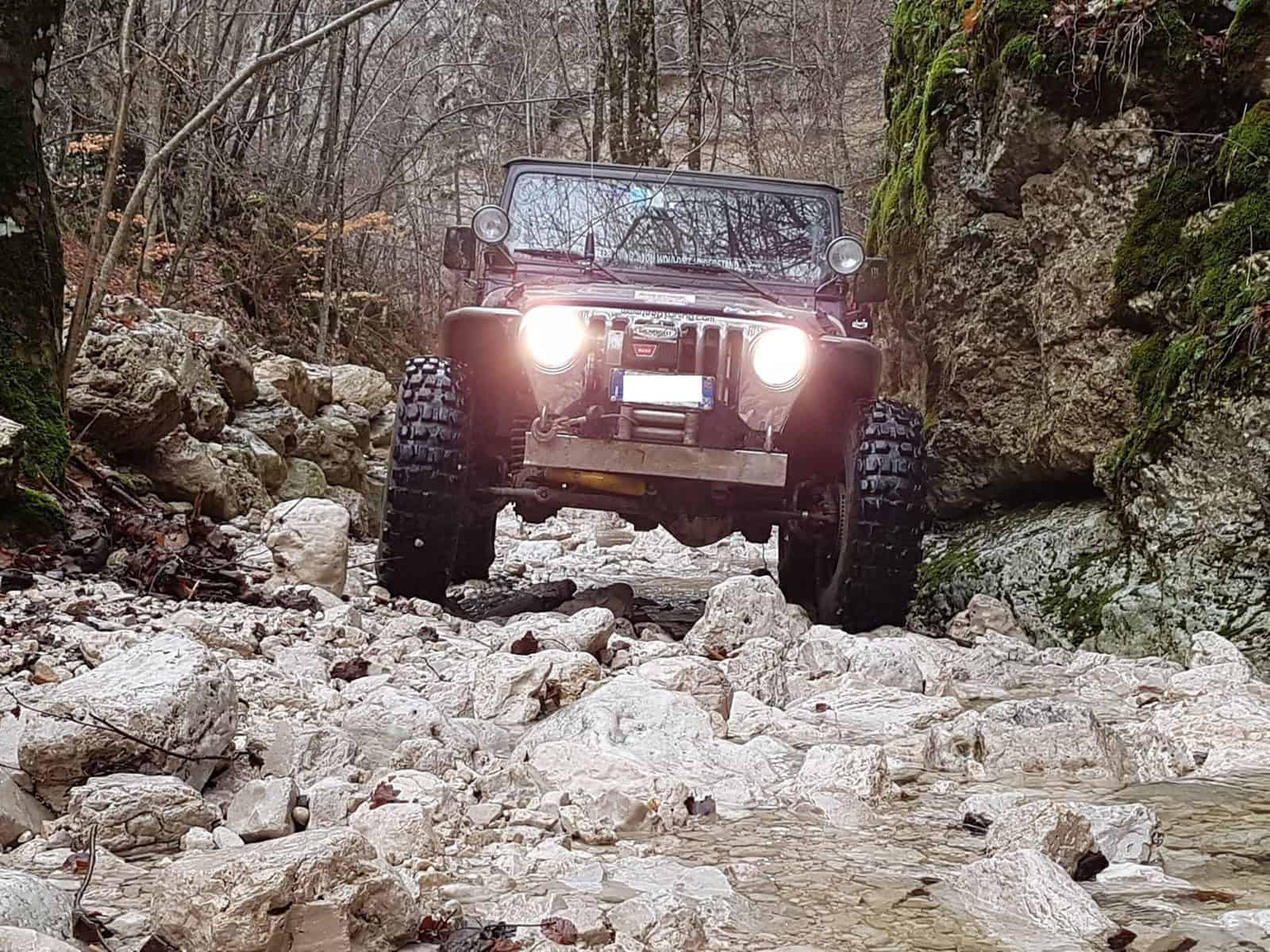 What is the Best Size Tire for a 4 Inch Lift on a Jeep JK? Four Wheel