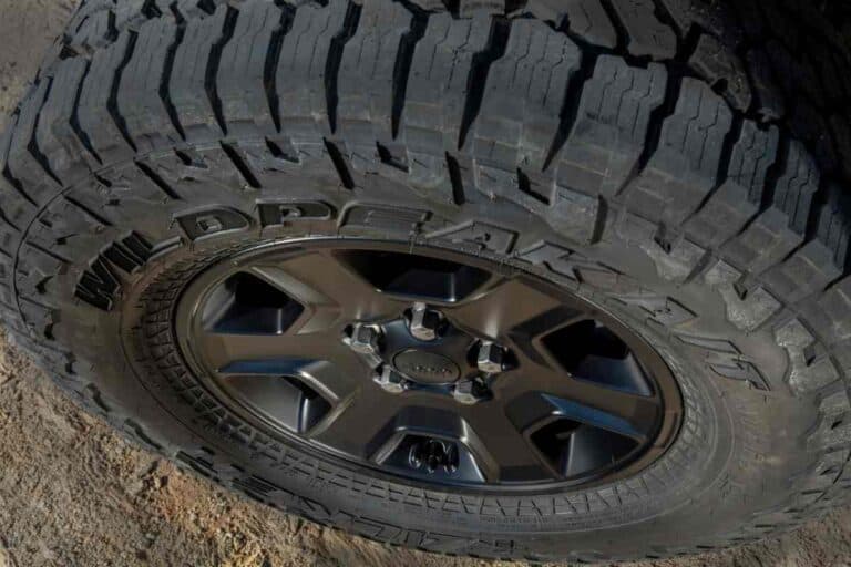 What Size Tires Can You Fit On A Stock Jeep Gladiator?