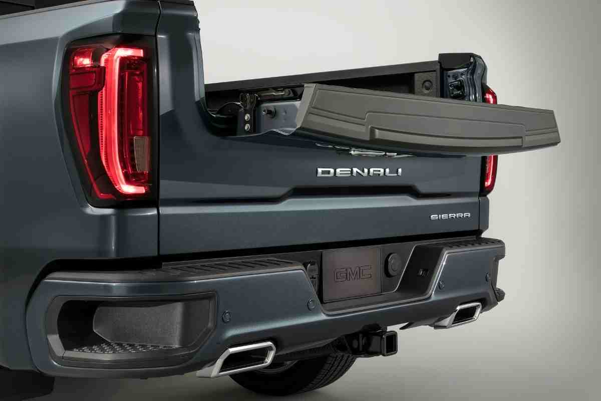 What is the GMC Sierra Max Trailering Package?