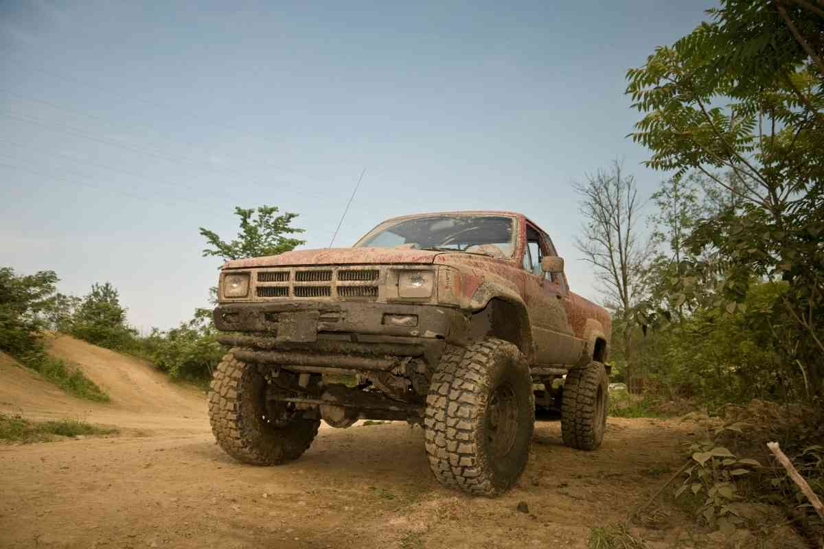 Can You Tow With A Lifted Truck (Explained!) Four Wheel Trends