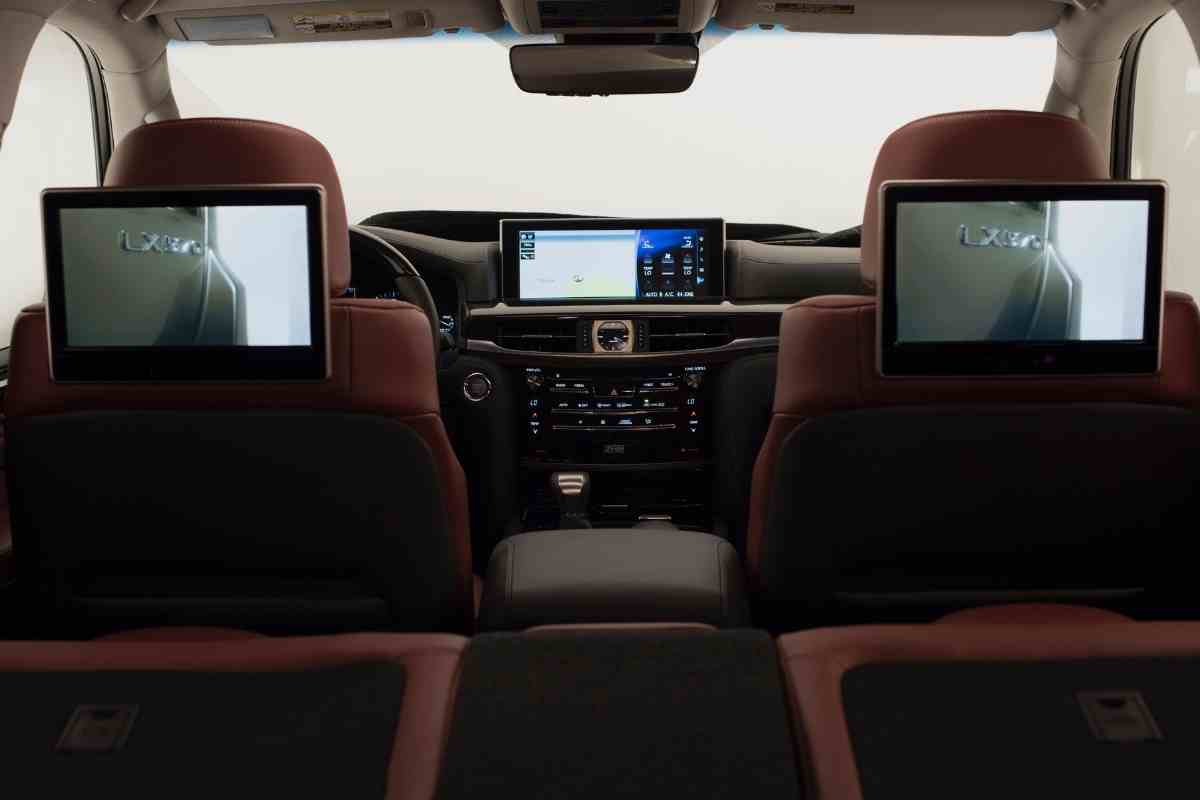 Lexus LX Interior - Is the Lexus GX or LX bigger