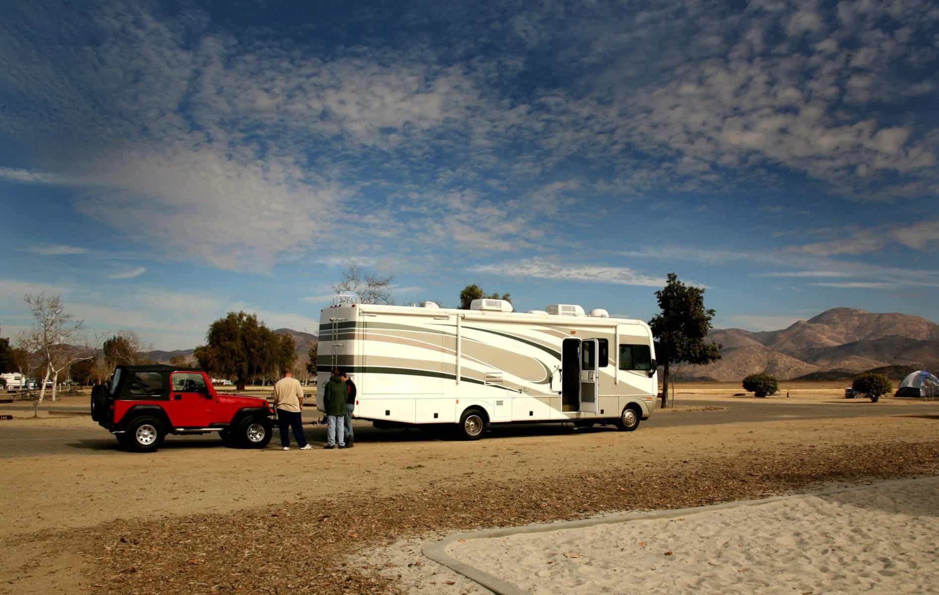 can-i-put-bigger-tires-on-my-truck-without-a-lift-four-wheel-trends