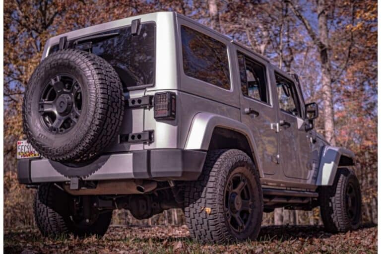 Best 35-inch Tires for Jeep Wrangler