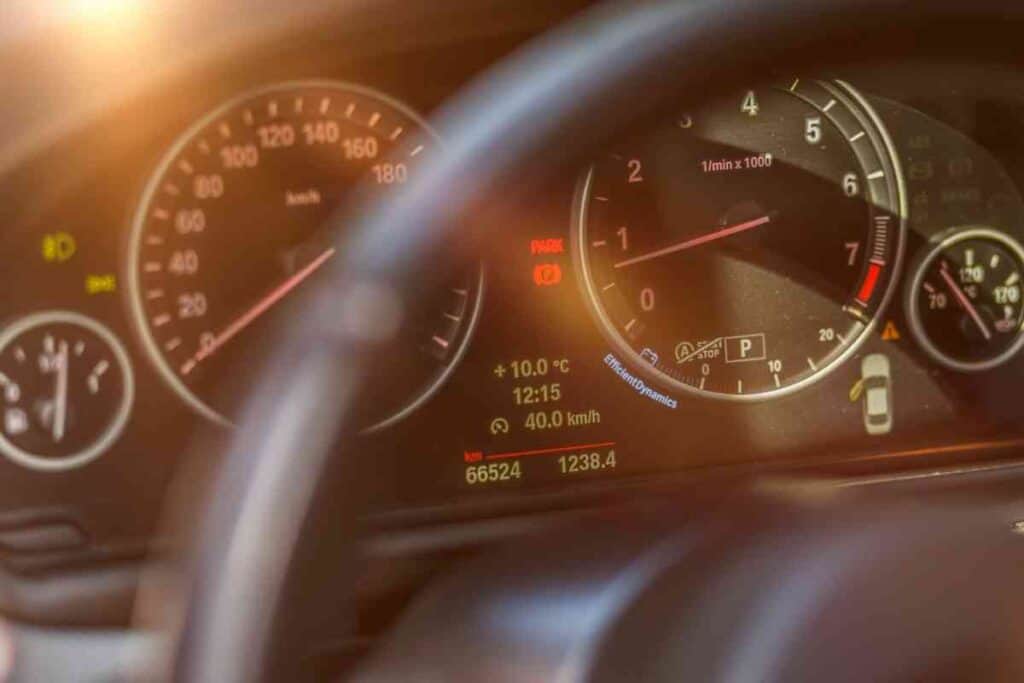 Does the Toyota Highlander have a Digital Speedometer? Four Wheel Trends
