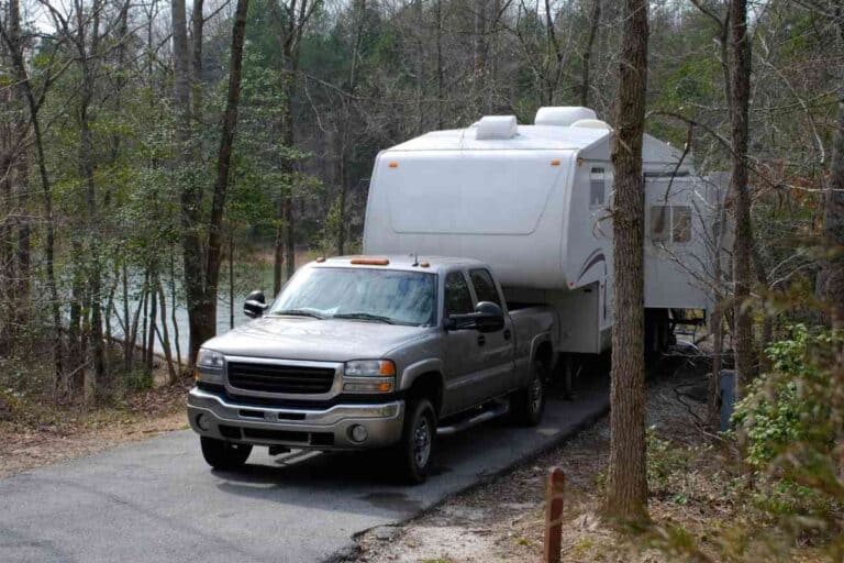 What Size Truck Do You Need to Pull a Fifth-Wheel?