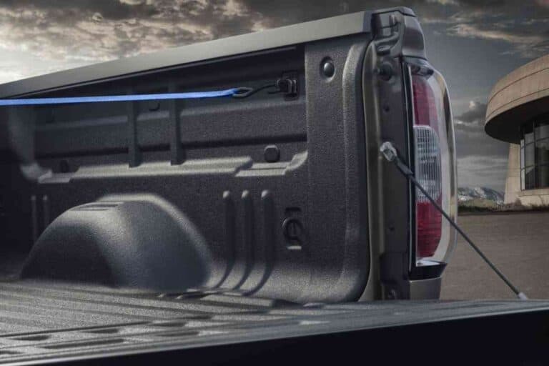 How Much Weight Can a GMC Canyon Hold in the Bed?