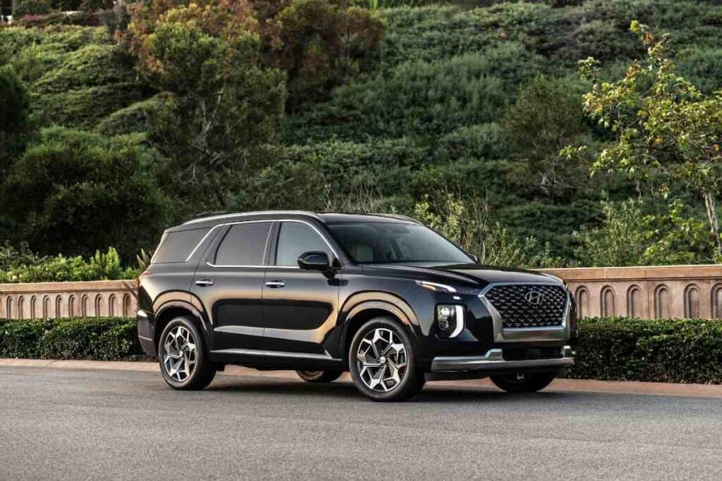 What is the Difference between Hyundai Palisade Limited and Calligraphy
