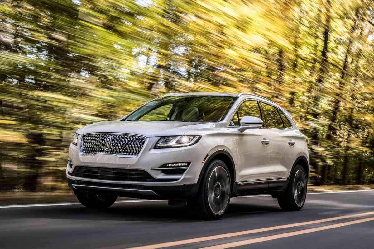 What Lincoln SUV is Comparable to the Ford Escape 2 What Lincoln SUV is Comparable to the Ford Escape?