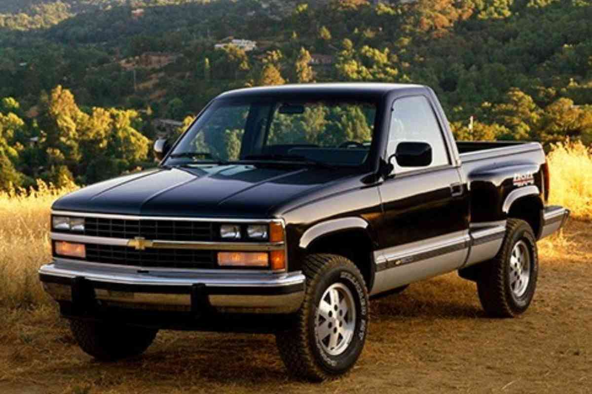 What s The Difference Between The Chevy C1500 And The K1500 Four 
