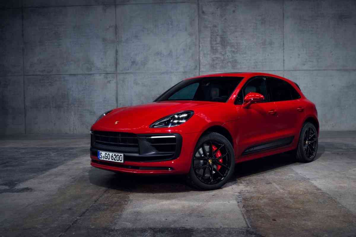 What Goes Wrong with Porsche Macan?