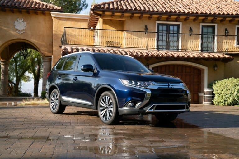 What Are the Best Years for the Mitsubishi Outlander? (6 You Should Buy!)
