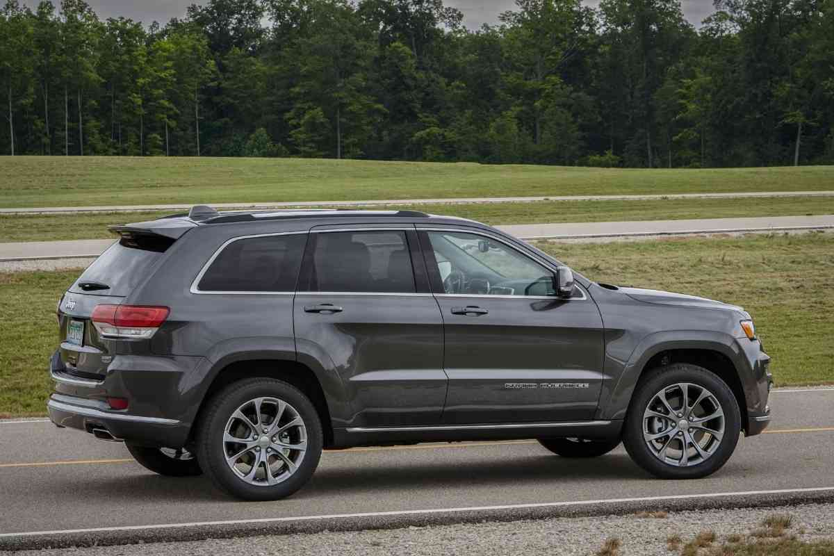 The Absolute WORST Year For The Jeep Grand Cherokee (And Why It's No