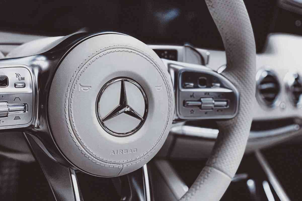 Can Mercedes Run On Regular Gas? 1 Can Mercedes Run On Regular Gas Can Mercedes Run on Regular Gas?