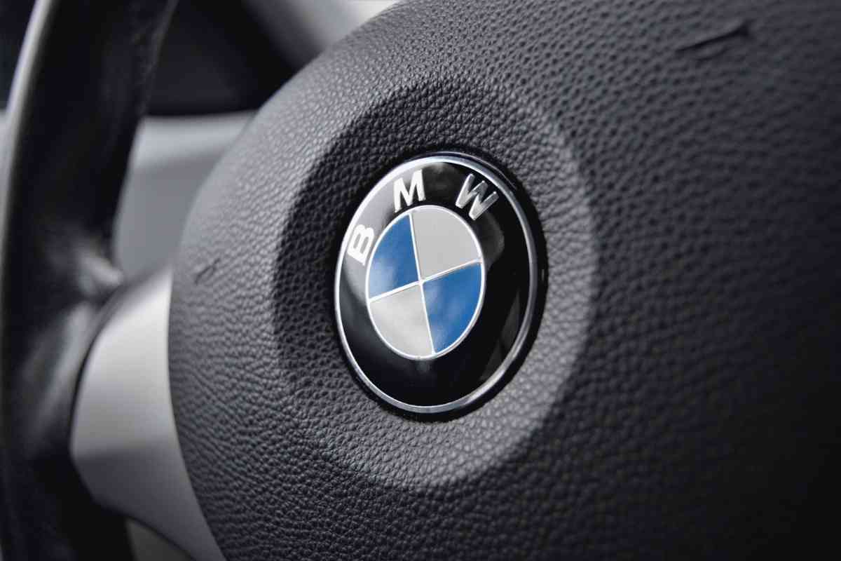BMW Service Light Will Not Reset What To Do 1 BMW Maintenance Cost: What You Need to Know