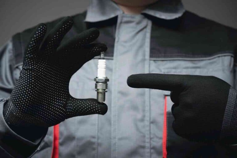 6 Easy Ways  To Clean Your Spark Plugs