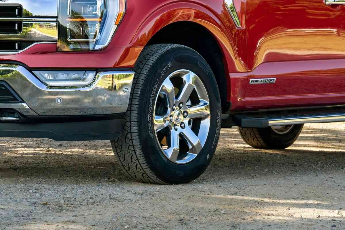 Whats The Ideal Size Lift Kit To Fit 33 inch Tires On An F 150 What's The Ideal Size Lift Kit To Fit 33-inch Tires On An F-150?