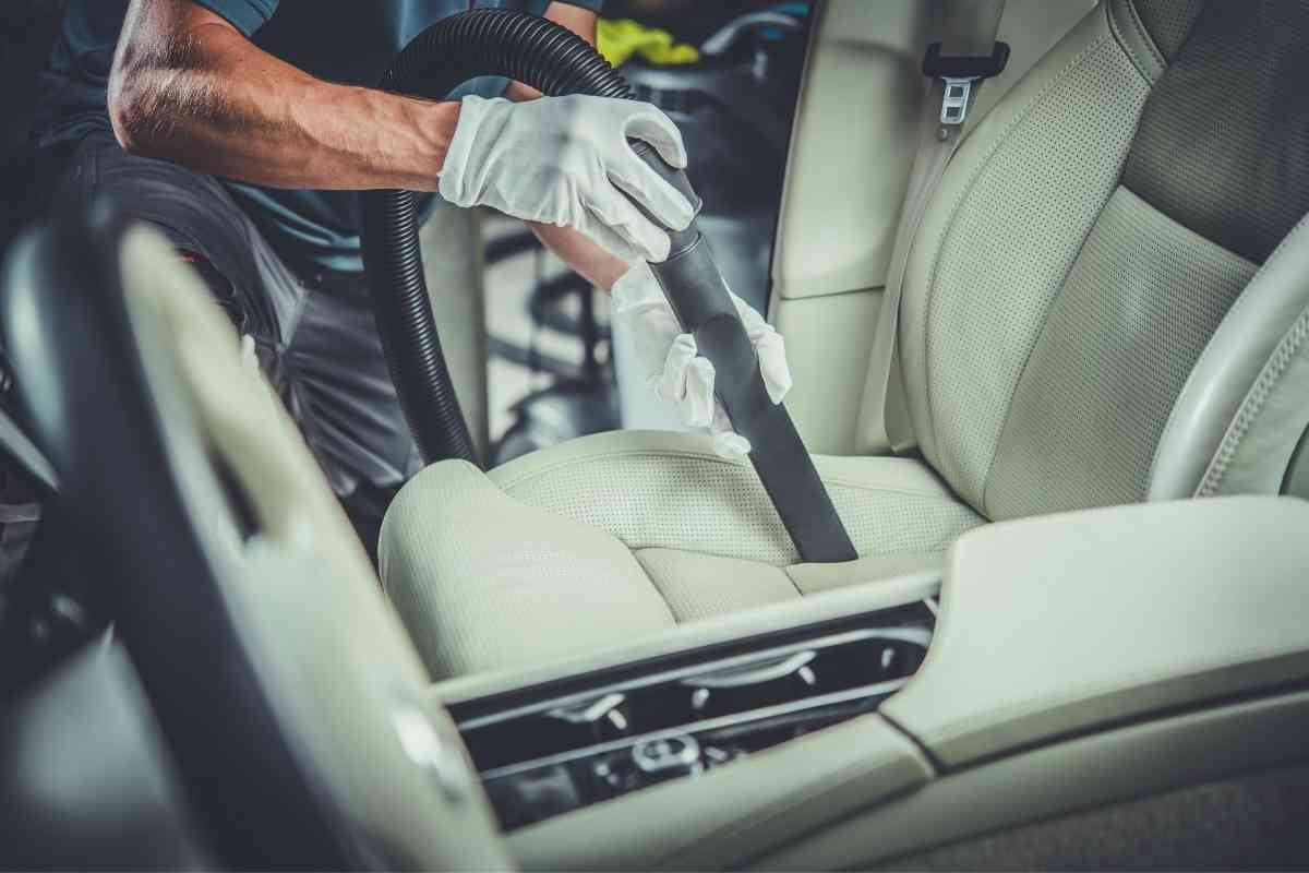 Best Vacuums For Car Detailing 1 1 The 6 Best Vacuums For Car Detailing And How To Choose!