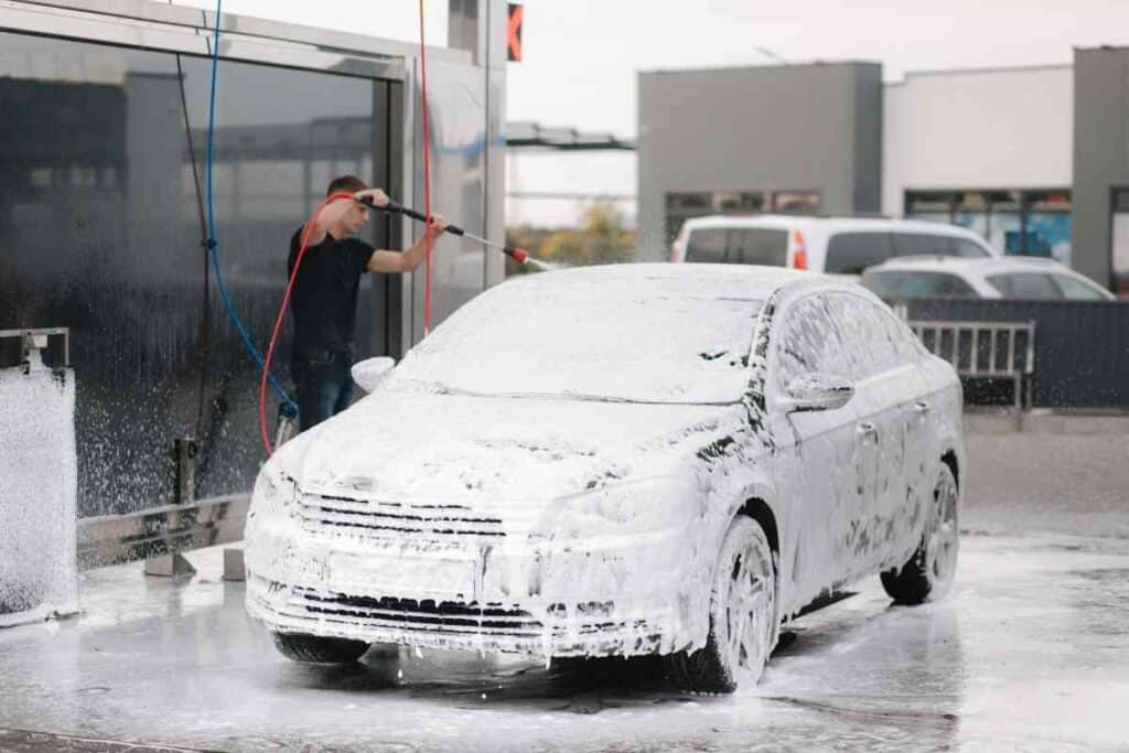 3 Steps To Make Your Own Snow Foam Car Wash In Seconds! Four Wheel Trends