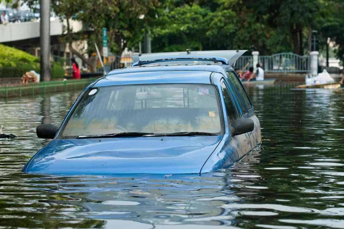 How do you know if theres water in your engine 1 How To Tell If You Got Water In Your Engine & What To Do About It