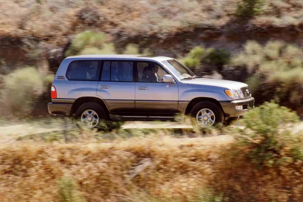 Lexus LX470 years to avoid 1 1 The 4 Worst Years For The Lexus LX470 You Should Avoid