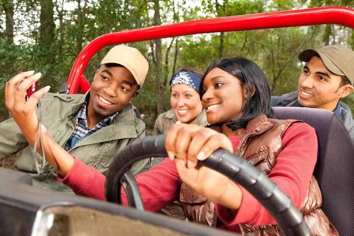 can you drive a jeep with the windshield down?
