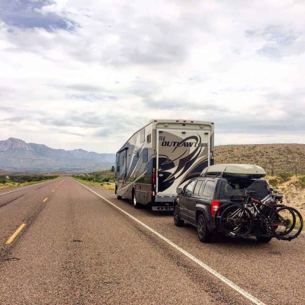 rvoutlawz rv travelers on the road to new mexico t20 LAEQlz What Jeep Can Be Flat Towed Behind an RV?