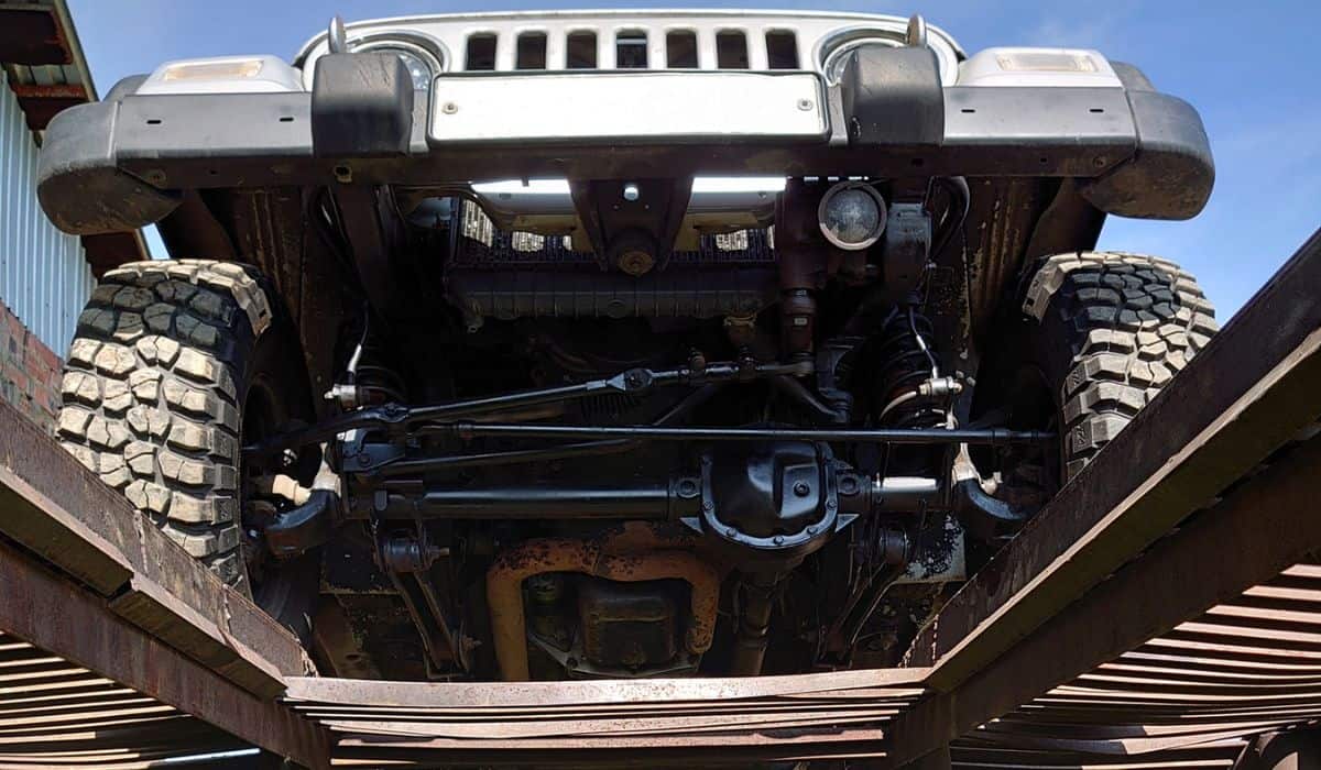 Jeep on the flyover