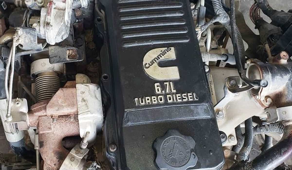 2008 Dodge Cummins engine What Is the Best Year for the Dodge Cummins? (Ram 2500 and 3500 Trucks)