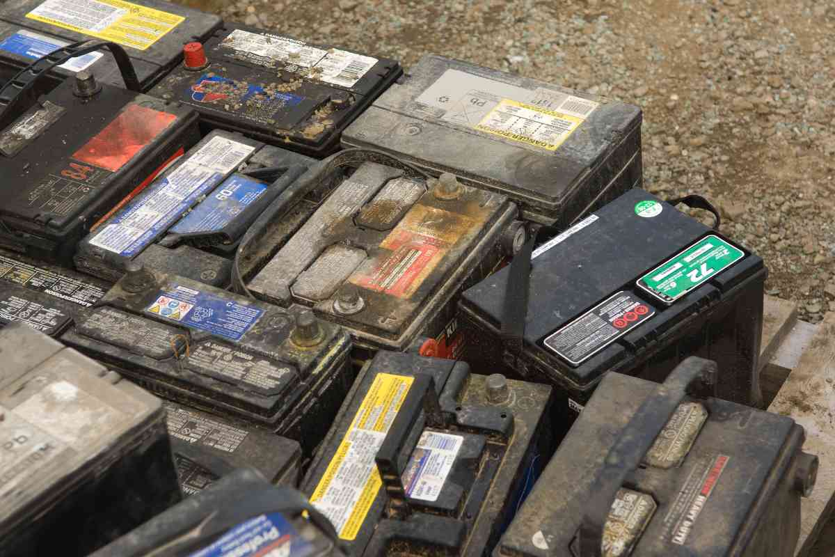 What Happens When You Put A Car Battery On Its Side? Four Wheel Trends