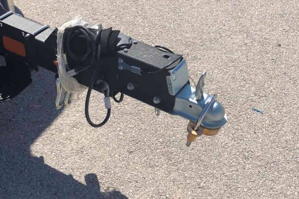 Putting A Hitch On A Leased Car Everything You Need To Know Four