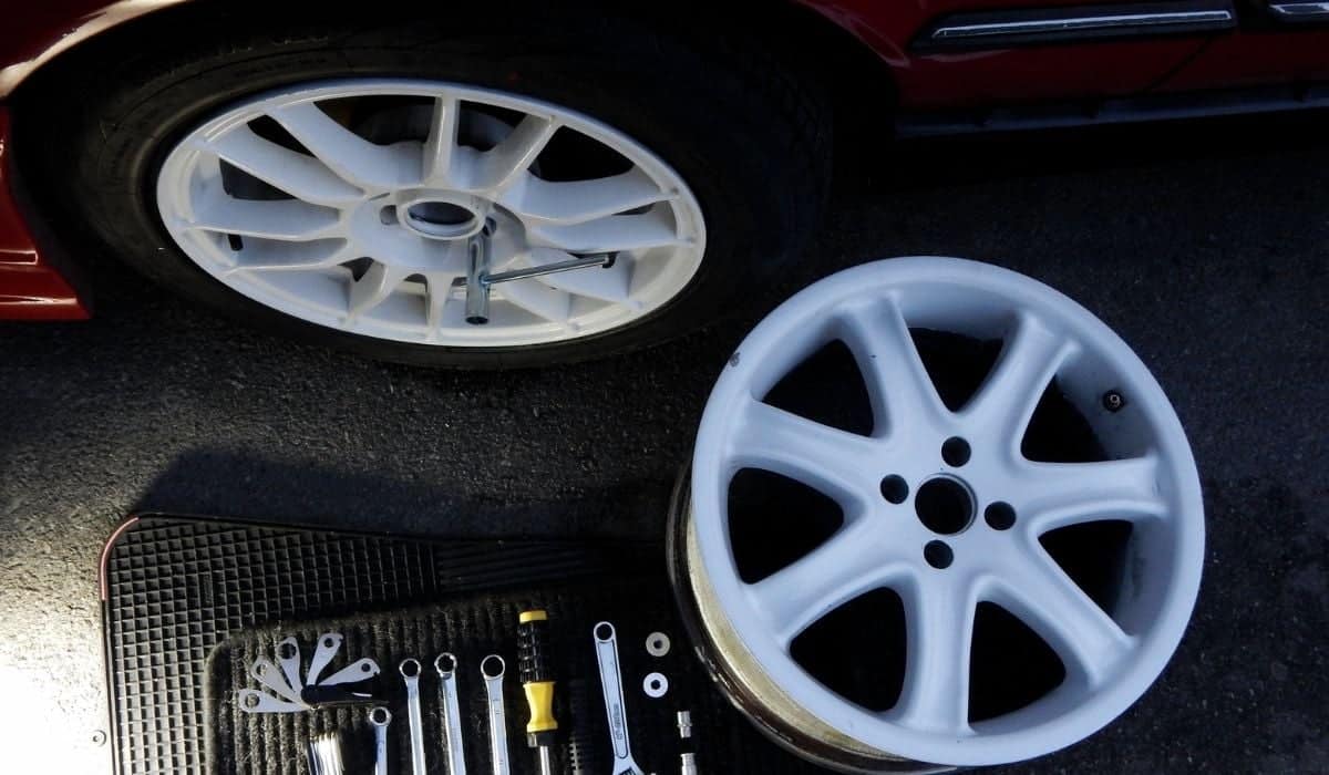 Car Tire Replacement Service