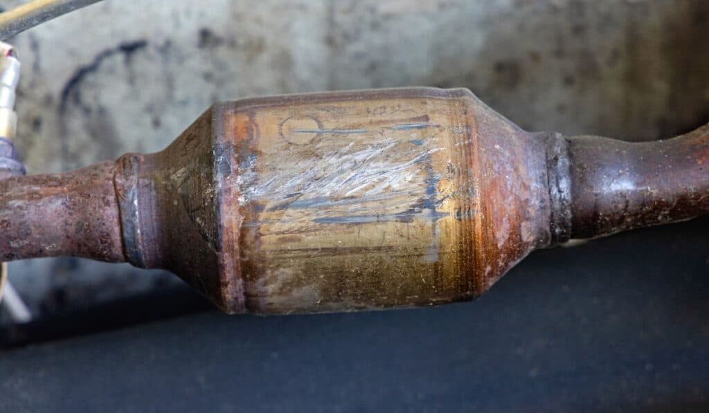 What’s the Average Weight of a Catalytic Converter? Four Wheel Trends