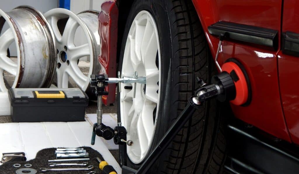 Can You Put New Rims On A Leased Car? Four Wheel Trends